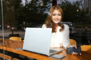 cach-dang-ky-nhan-thong-bao-cuoc-qua-email-vinaphone